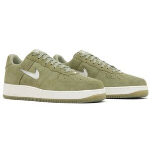 Nike Air Force 1 low Jewel 'Color of the Month
Oil Green' Men’s 9 - Women’s 10.5
